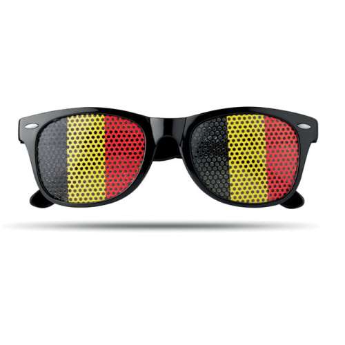 Przejdź do produktu Okulary przeciwsłoneczne FLAG FUN MO9275-03