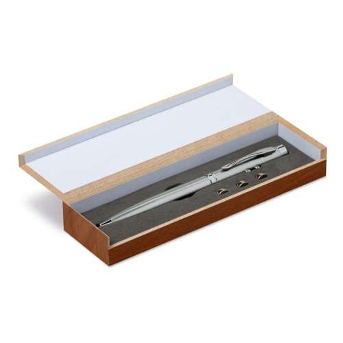 Przejdź do produktu Wskaźnik laserowy. ALASKA MO8193-14