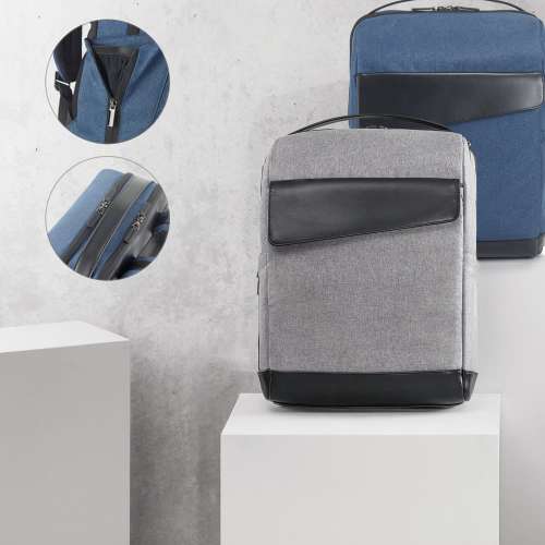 Przejdź do produktu MOTION BACKPACK. Plecak z PU i poliester o wysokiej gęstości 600D 92681