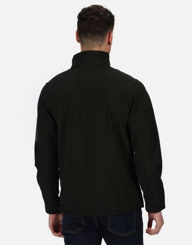 Przejdź do produktu Softshell Arcola 3-warstwowy 400.17