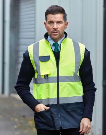 cf3e20d11801284a85f3b942b2d1333e