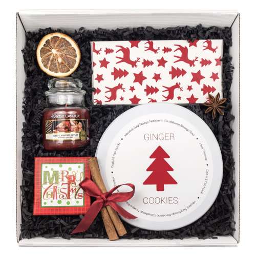 Przejdź do produktu Giftbox G3 - prezenty świąteczne dla klientów (czekolada z orzechami, ciasteczka imbirowe, świeca Yankee Candle, bombka)