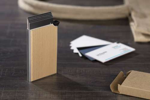 Przejdź do produktu Etui na karty RENE 17865