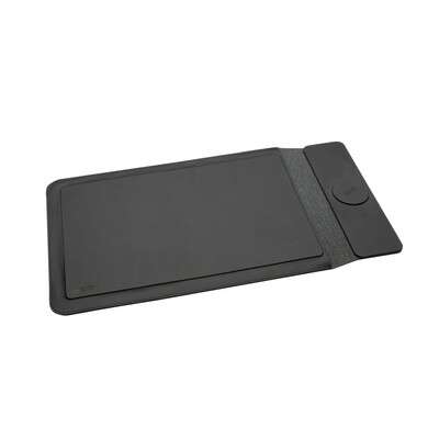 Przejdź do produktu Pokrowiec na laptopa 15,6", magnetyczna ładowarka bezprzewodowa 15W Swiss Peak P309.0701