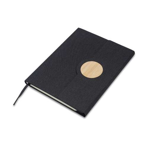 Przejdź do produktu Notatnik A5 Nestor, czarny R64208.02