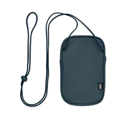 Przejdź do produktu Saszetka podróżna z RPET KOROVIN POUCH MO2675-04
