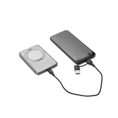 Przejdź do produktu WARSHEL 5. Magnetyczny power bank 5'000 mAh z superszybką ładowarką bezprzewodową 15 W z recyklingowanego ABS (100% rABS) z podstawką 97142